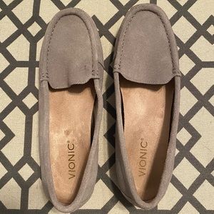 Vionic Debbie Loafer - Grey